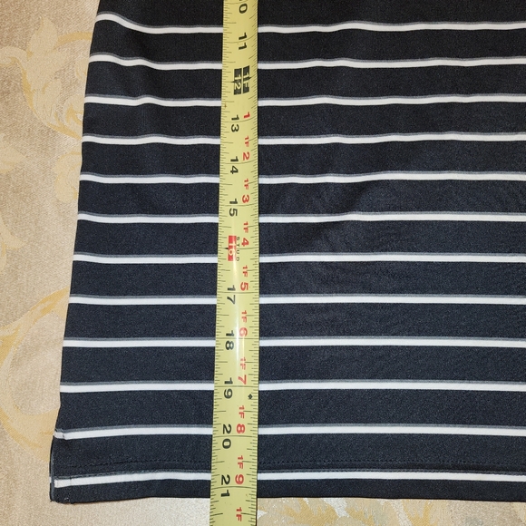 Under Armour Quick Dry Polo Shirt NWOT - Picture 4 of 5